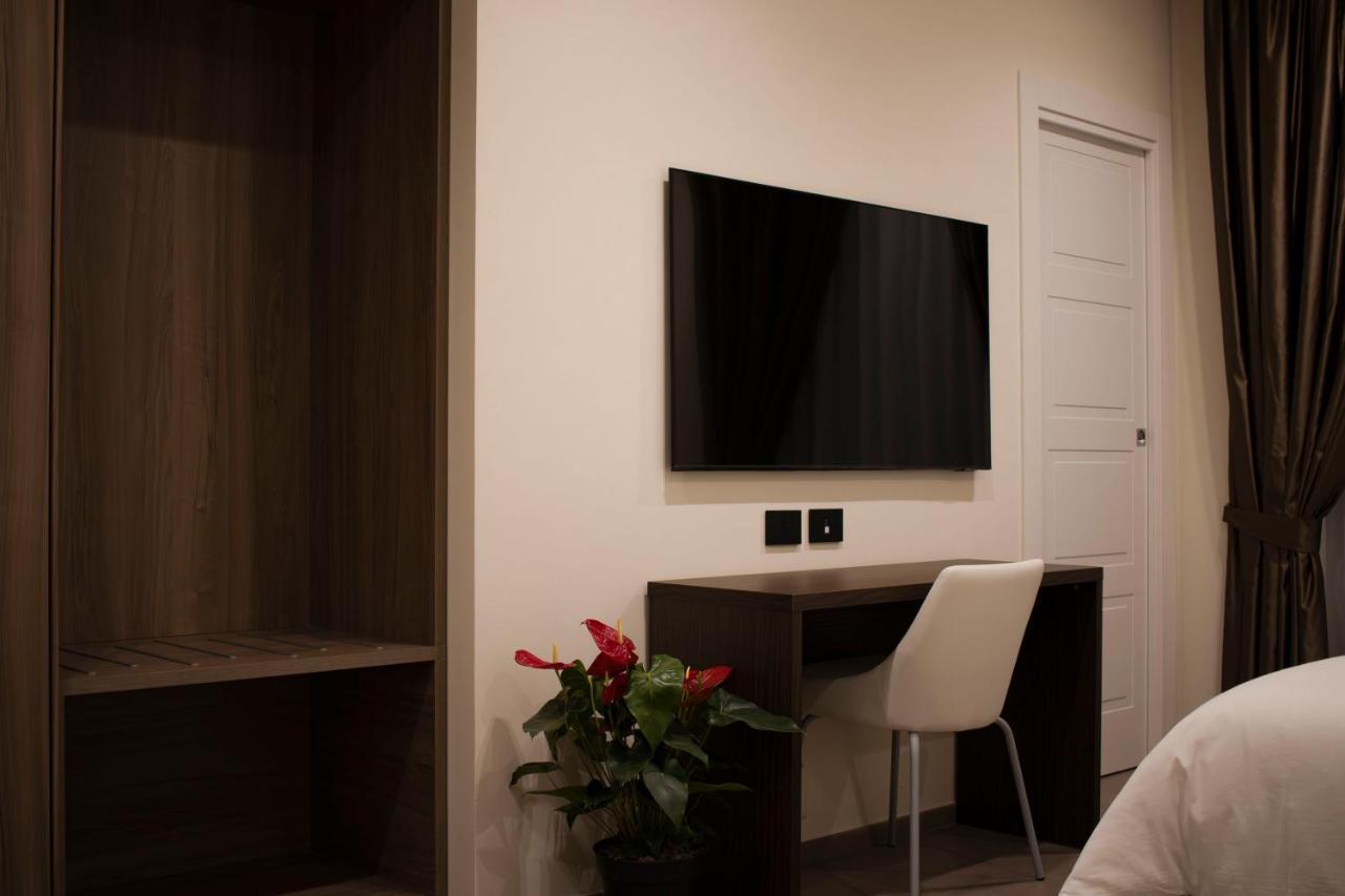 Augusto132 Bed & Breakfast Naples Luaran gambar
