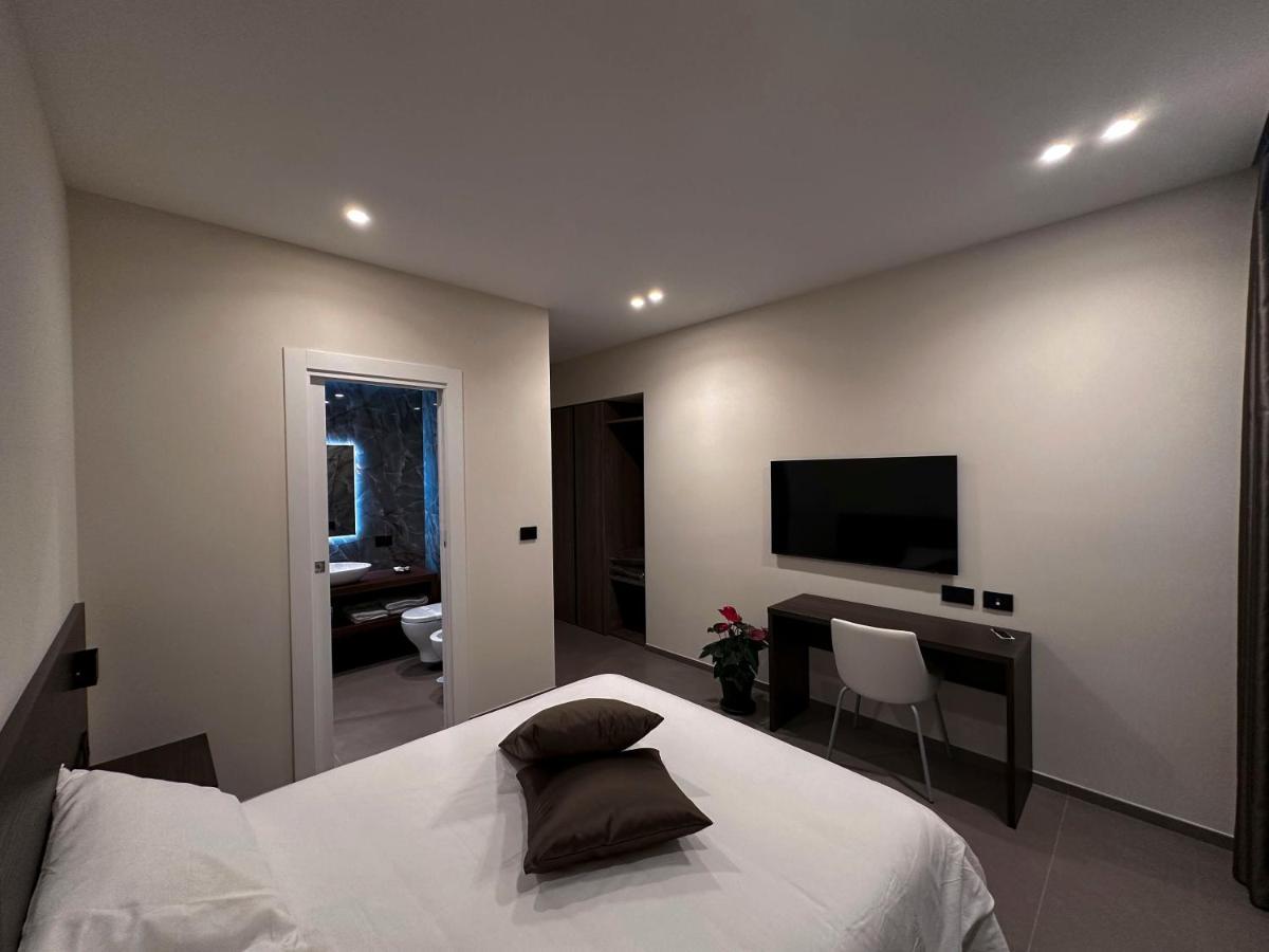 Augusto132 Bed & Breakfast Naples Luaran gambar