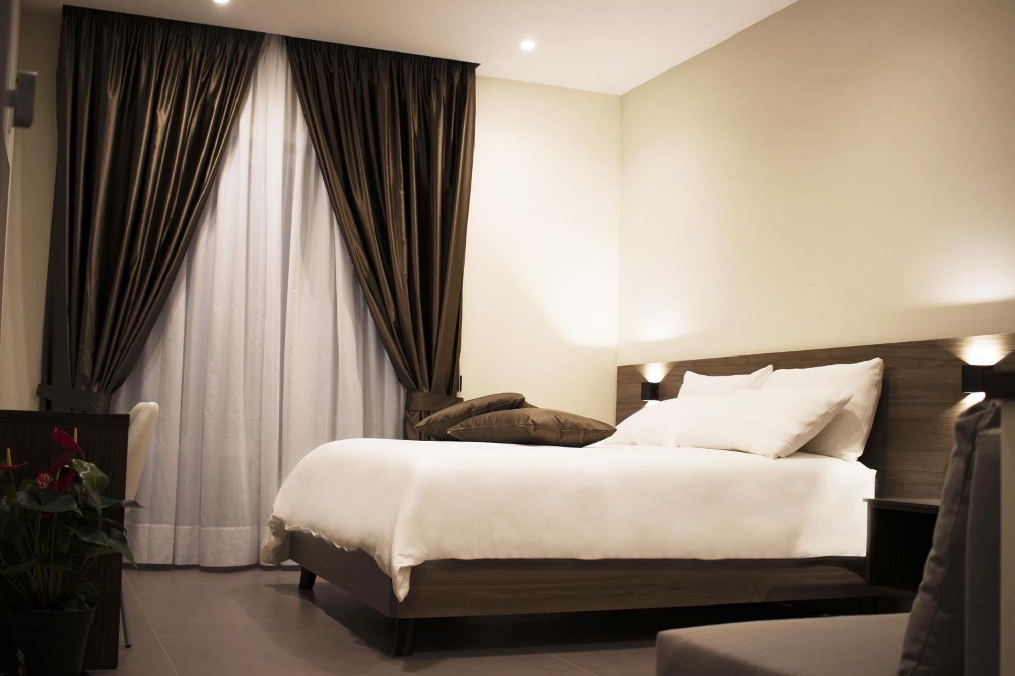 Augusto132 Bed & Breakfast Naples Luaran gambar